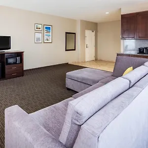 La Quinta By Wyndham Hotel